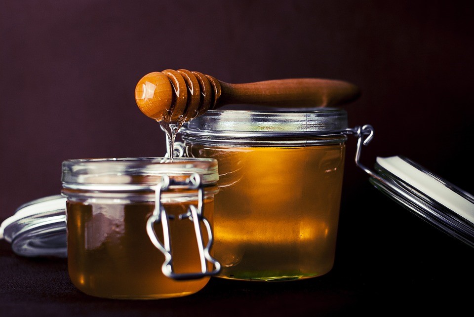 Ce beneficii are mierea de manuka?