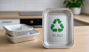 Ce coduri sau marcaje trebuie să aibă caserolele de aluminiu pentru a fi reciclabile?